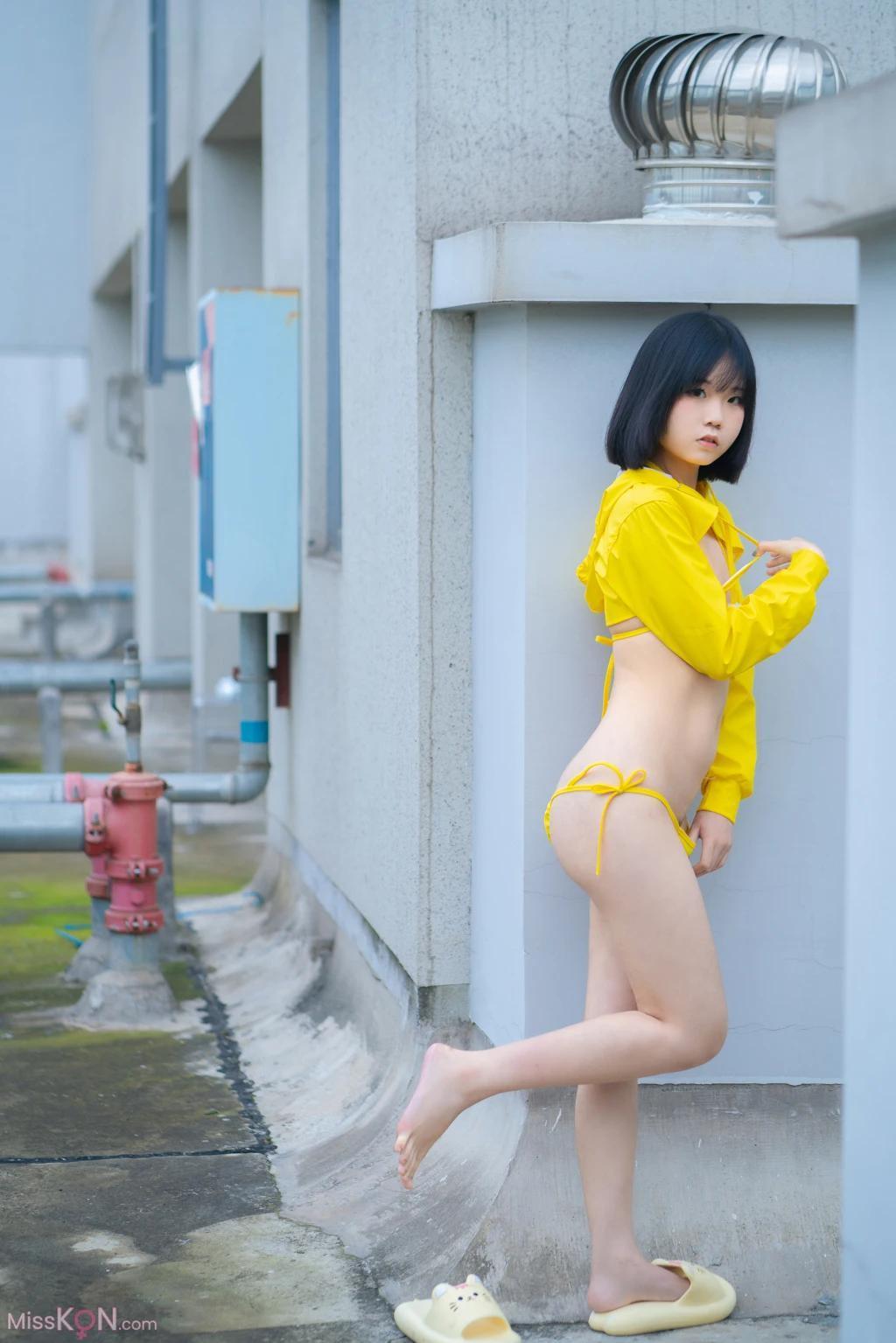 Coser@一只小栗奈: 天台小雨衣 (169 photos )(22)