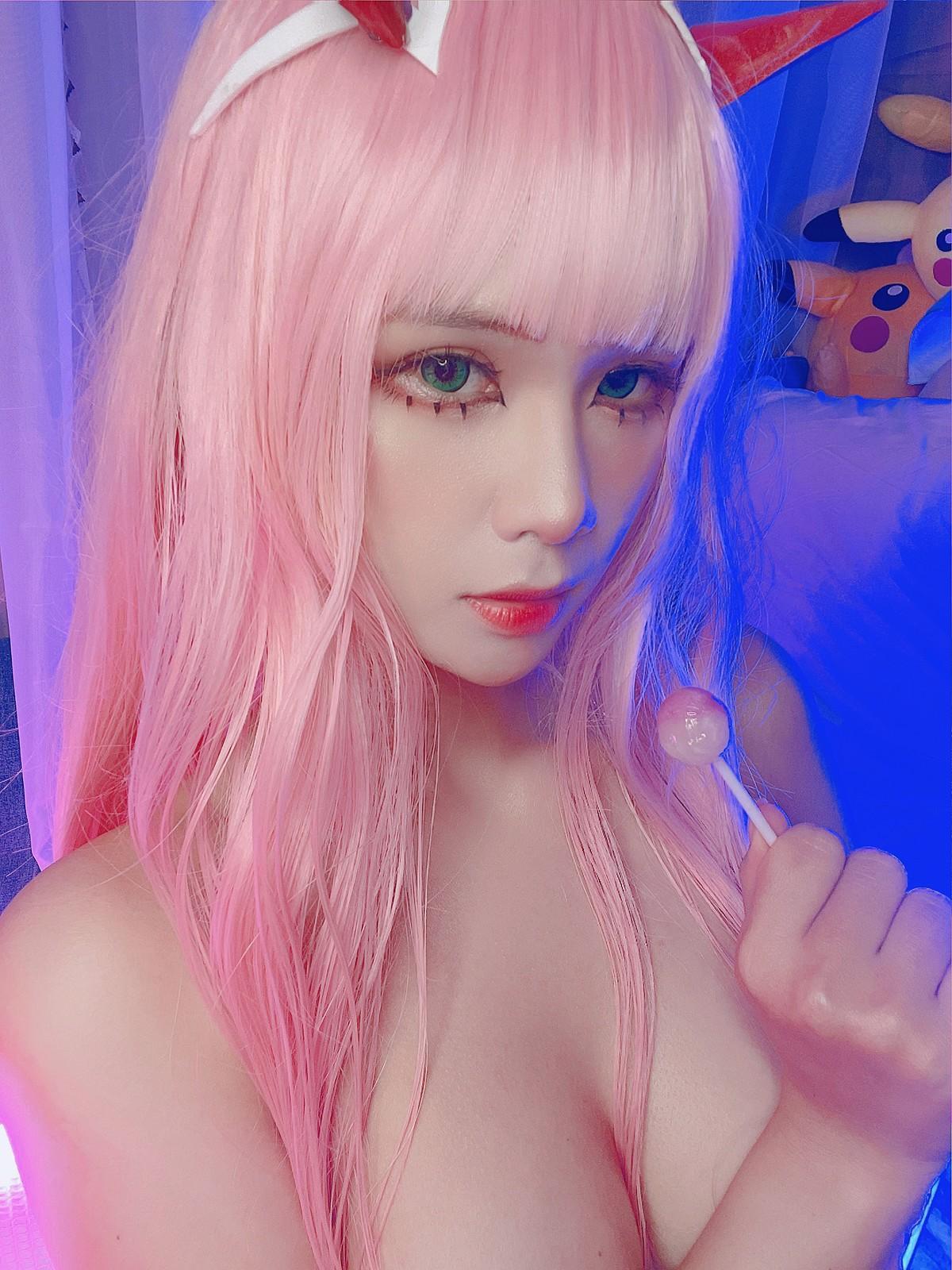 Cosplay Pyonピオン Zero Two(29)