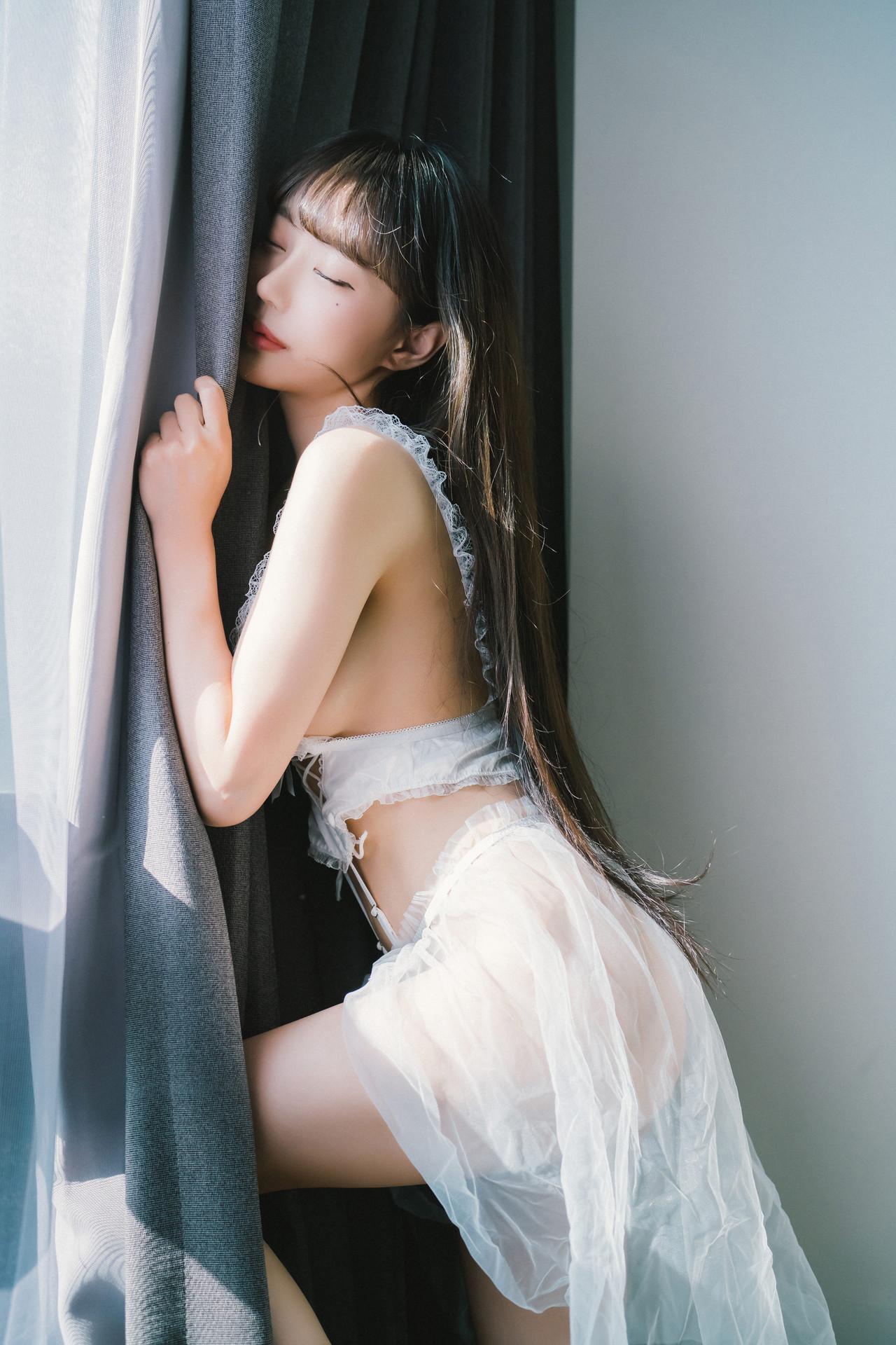 Jucy 쥬시, [Moon Night Snap] Jucy Vol.05(19)