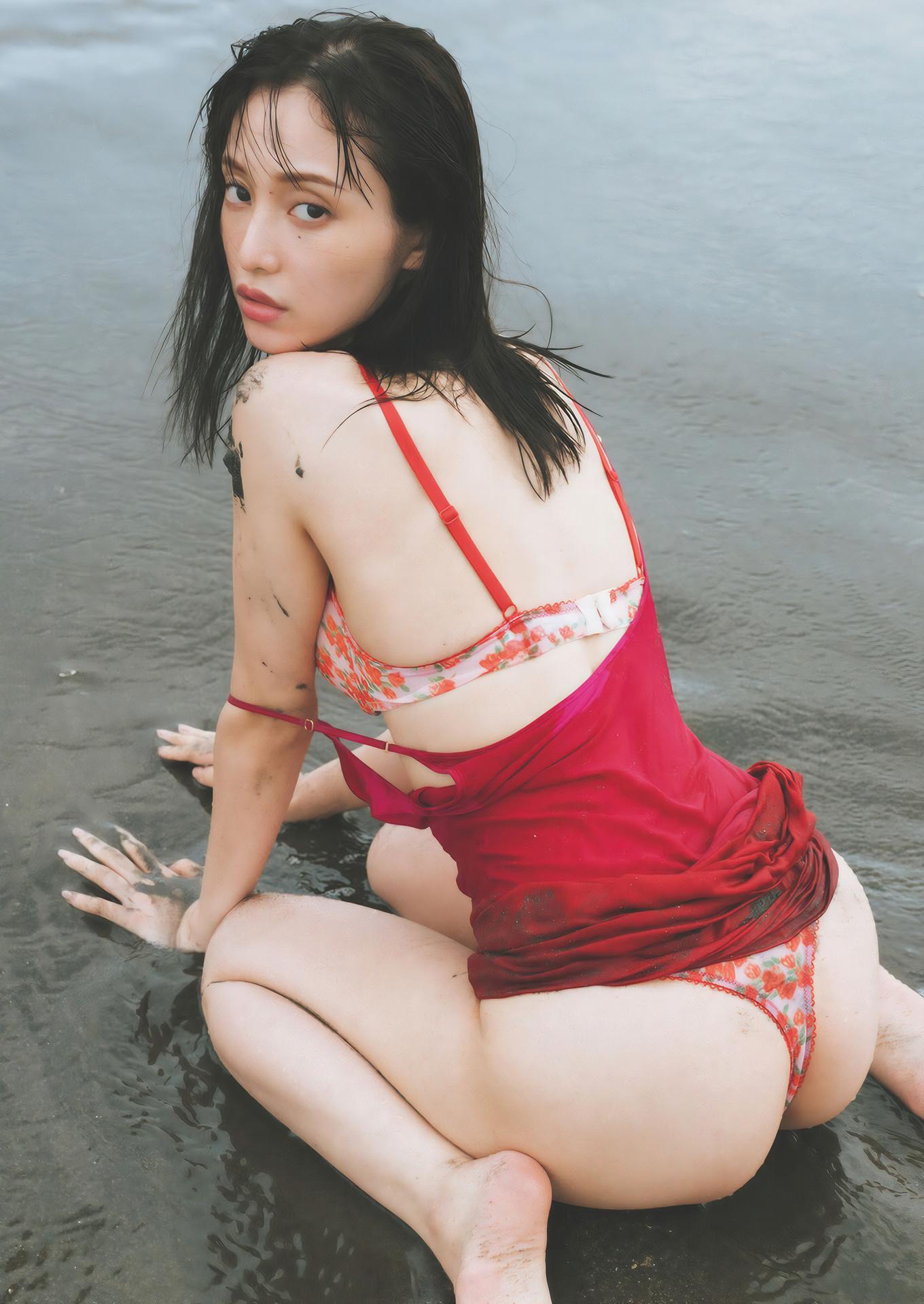 Aina Yamada 山田愛奈, Weekly Playboy 2024 No.48 (週刊プレイボーイ 2024年48号(6)