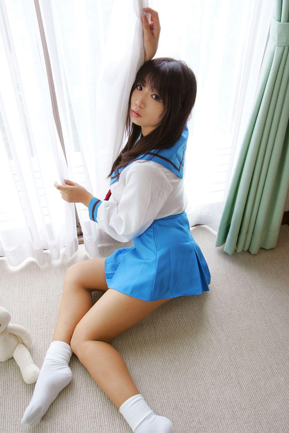 チョコボール向囲 《Suzumiya Haruhi no Yuuutsu》Suzumiya Haruhi+Asahina Mikuru 写真集(56)