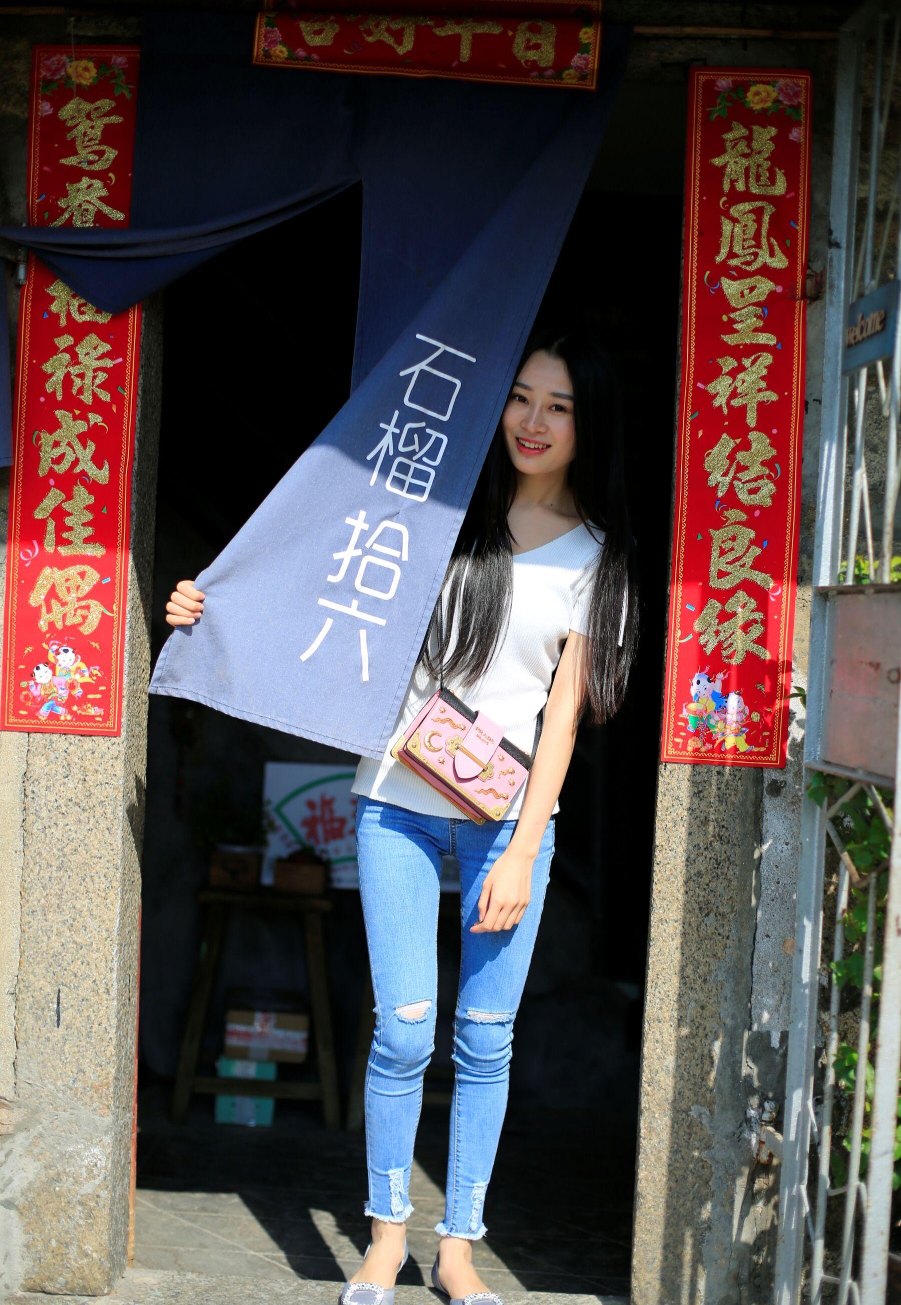 国模套图 素人私房流出(320)