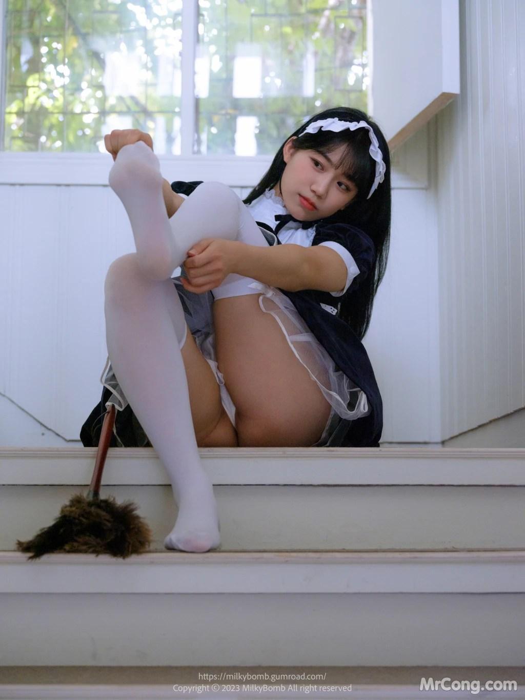[MilkyBomb] Yui: Vol.3 Maid (291 photos )(28)