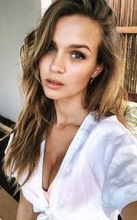 Josephine Skriver MJjTP9Xb_o