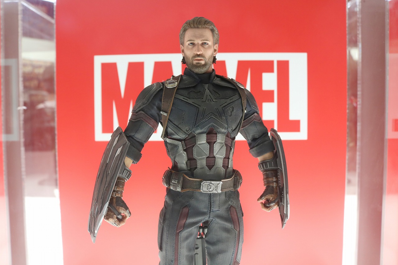Exhibition Hot Toys : Avengers - Infinity Wars  - Page 4 BeFxDDvU_o