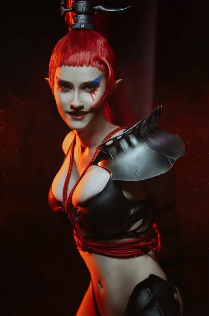 Shiera13 - Warhammer 40K Lelith Hesperax Shibari