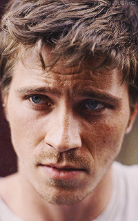 Garrett Hedlund 69jG7ph7_o