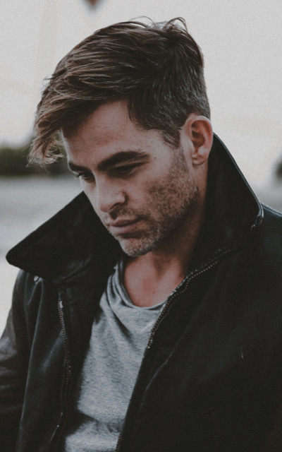 1980 - Chris Pine 2yTmvGV3_o