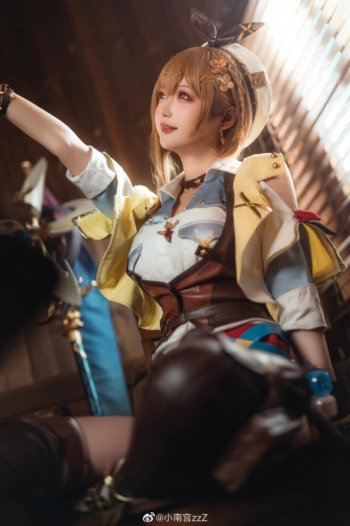 Cosplay：莱莎的炼金工房3 莱莎cos @小南宫zzZ