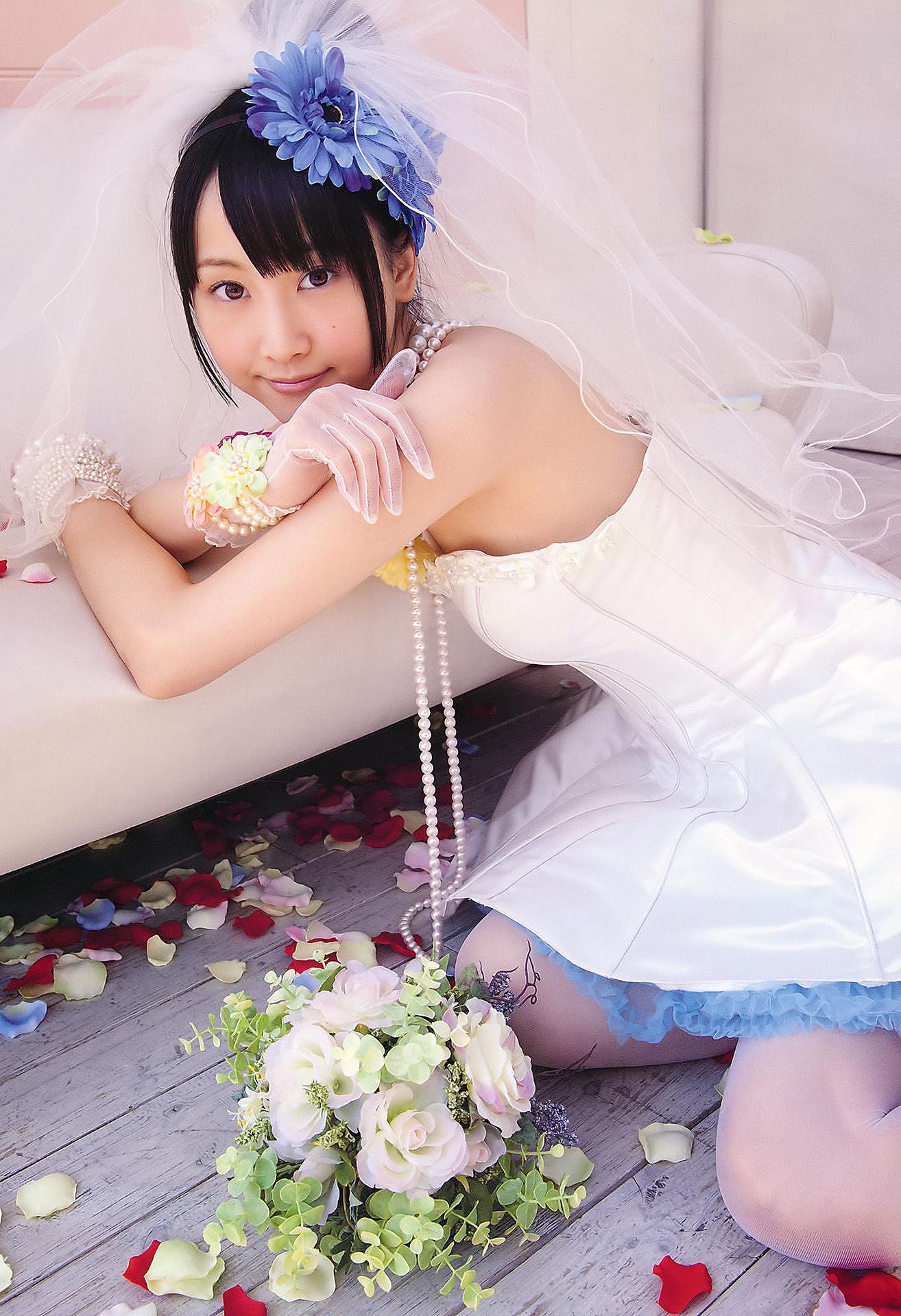 松井珠理奈・松井玲奈・高柳明音, Young Animal 2011 No.11 (ヤングアニマル 2011年11号)(21)