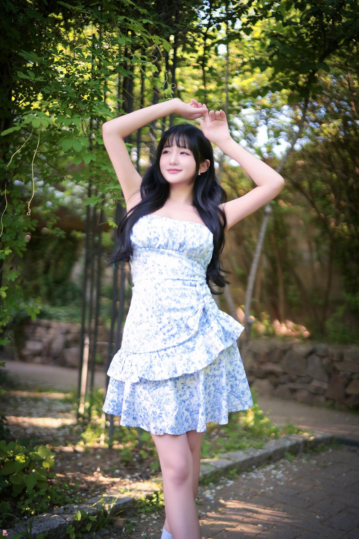 Han Jina 한지나, PINK Photobook ‘Sunshine’ Set.03(32)
