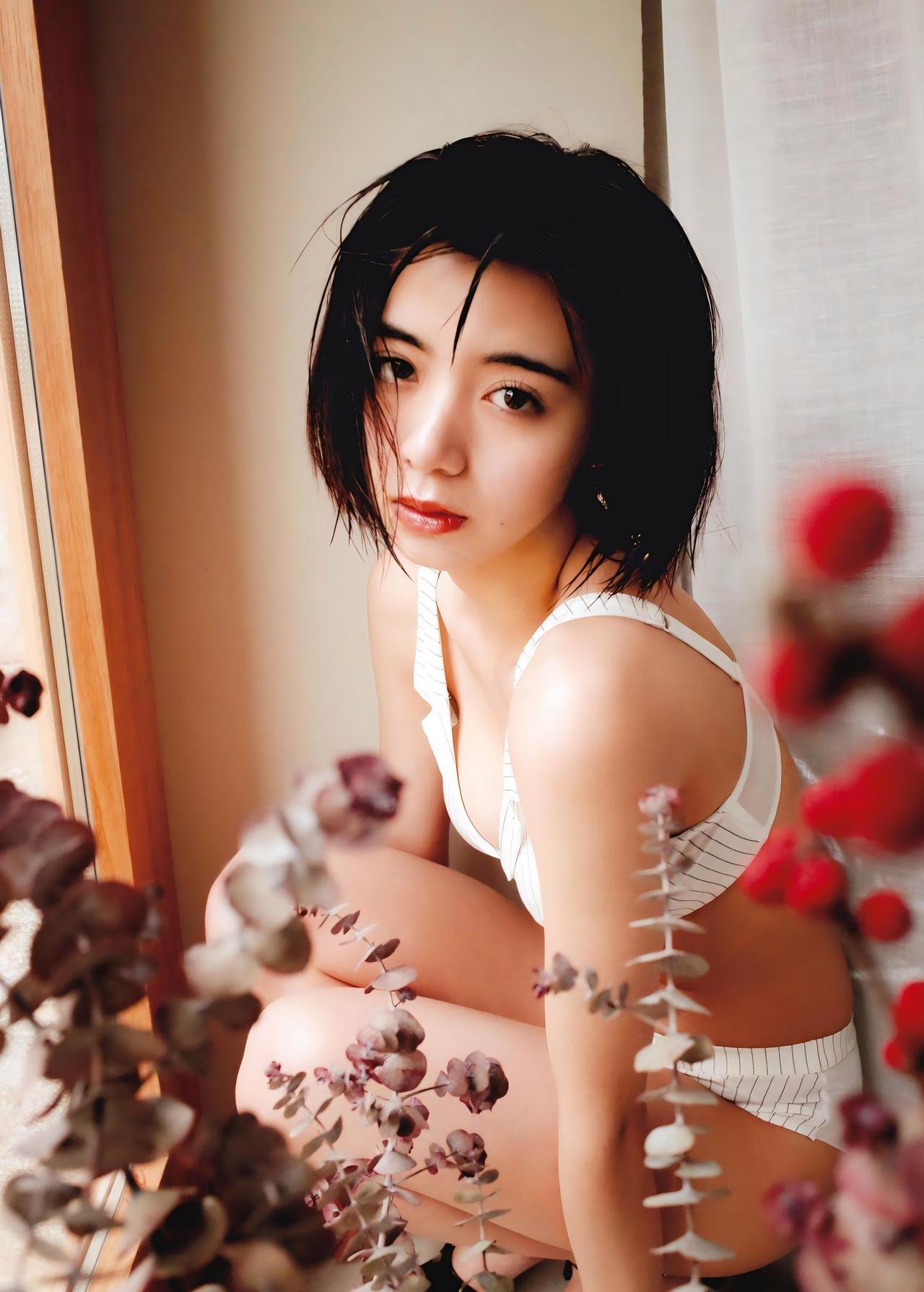 Elaiza Ikeda 池田エライザ, ファースト写真集 [Pinturita] Set.04(25)