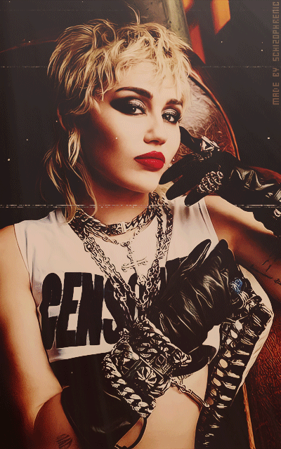 Miley Cyrus Zh8dPWiM_o