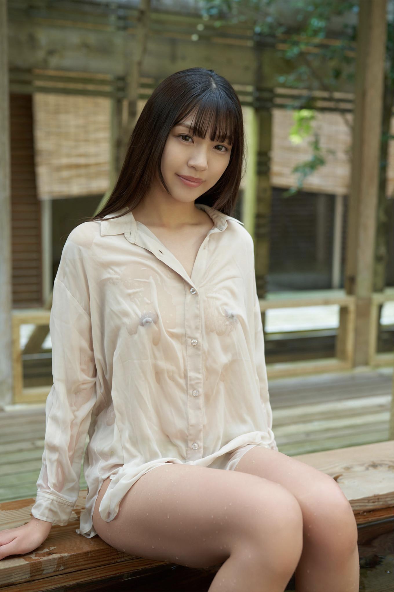 Himari Kinoshita 木下ひまり, FRIDAYデジタル写真集 「Silky Milky vol.1」 Set.01(2)