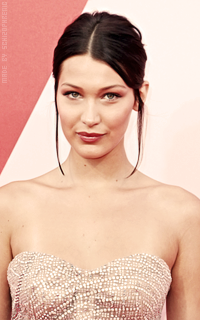 Bella Hadid NUuP6p5Y_o