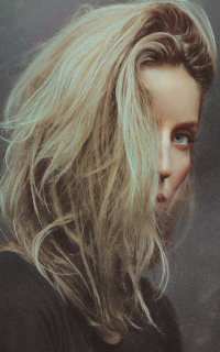 Annabelle Wallis 08M8ZpK6_o