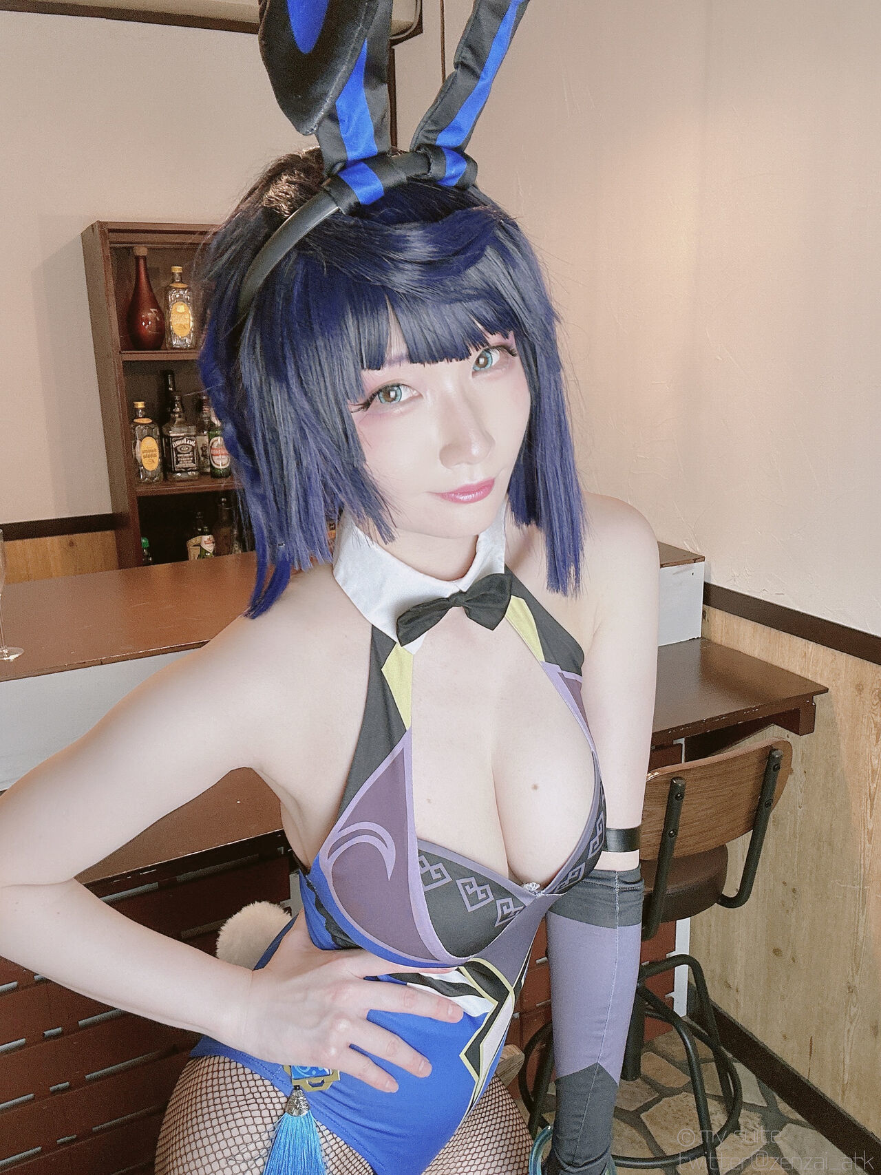[あつき]脇見せて
