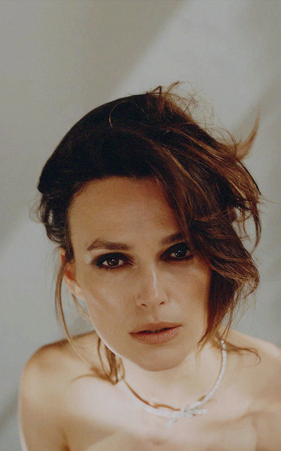 Keira Knightley HsYBz9qO_o