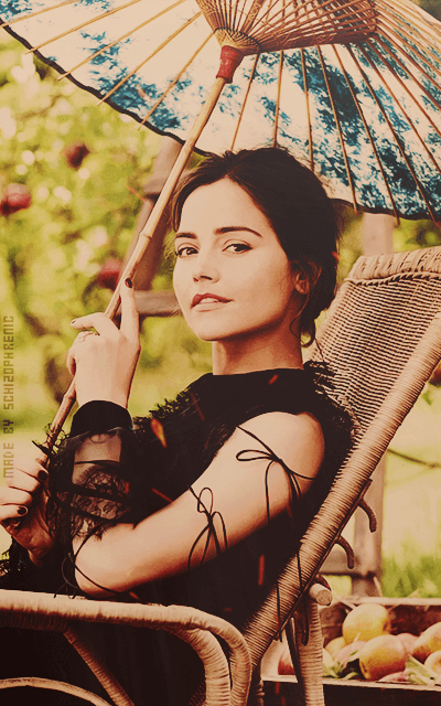 Jenna Coleman PxlkLoDt_o