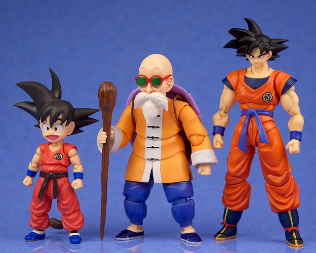 Dragon Ball - S.H. Figuarts (Bandai) - Page 3 SIAnTm4i_o