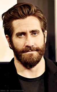 Jake Gyllenhaal - Page 2 TuRzIHch_o