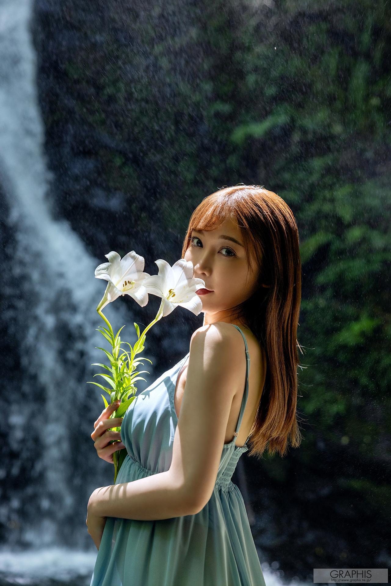 Alice Nanase 七瀬アリス, Graphis Spring Special2 2025 『Charismatic!』 Vol.05(13)