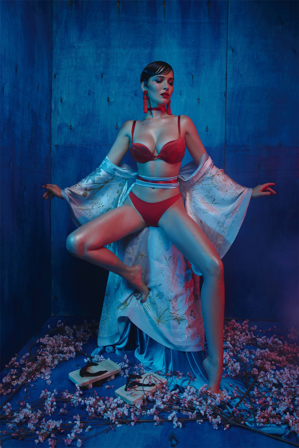 Даша Астафьева, фотограф Соня Плакидюк / Best in Ua Dasha Astafieva by Sonia Plakidyuk / XXL Ukraine november 2016
