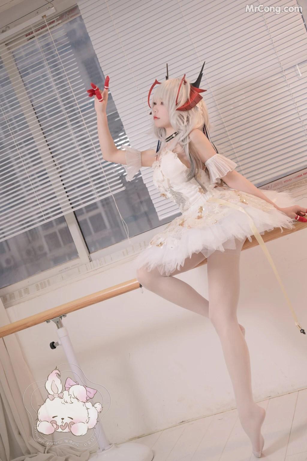 Coser@黏黏团子兔: W天鹅之舞 (55 photos )(24)