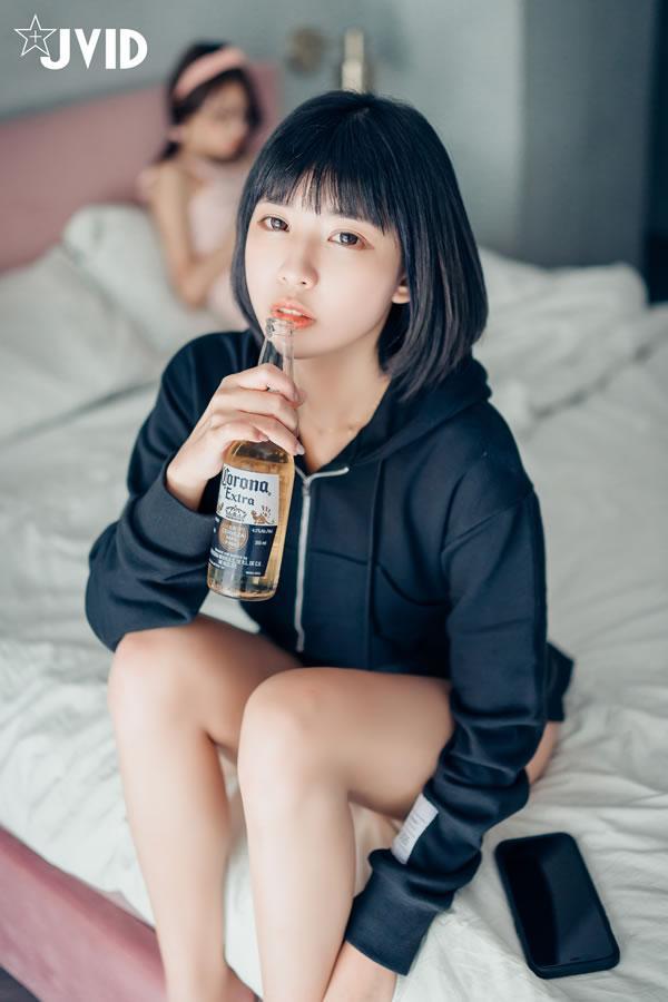 青春美少女果宝宝+妍妍 - 醉酒的闺密(5)