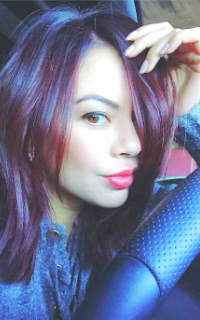 Janel Parrish Ydd7kUi7_o