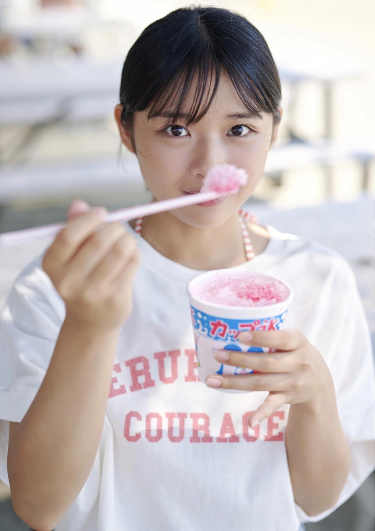 Miku Kuwajima 桑島海空, Dolce 写真集 「ラスト・サマー・ビキニ」 Set.03(4)