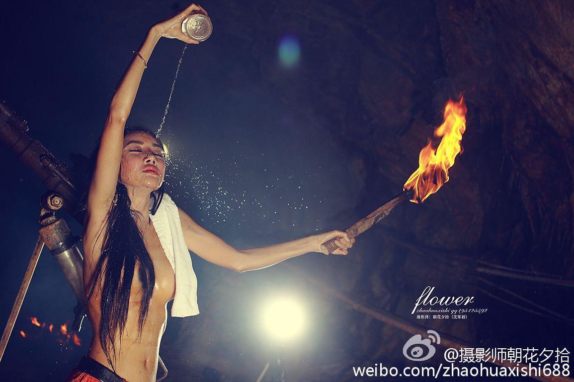 番外篇 五一 美女矿工系列 [TGOD推女神] 写真集(24)