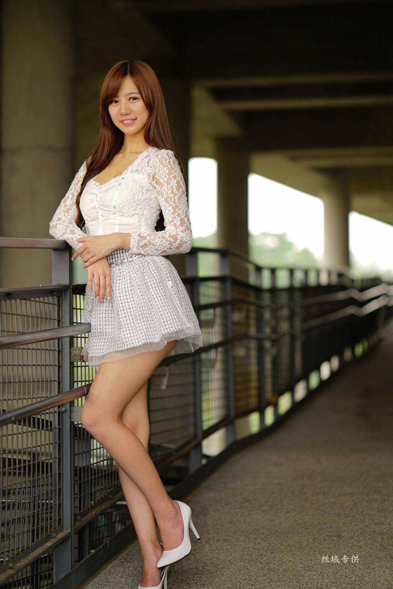 [台湾正妹] 張芸菁《東海大學二校區～》（教师OL套装） 写真集(62)