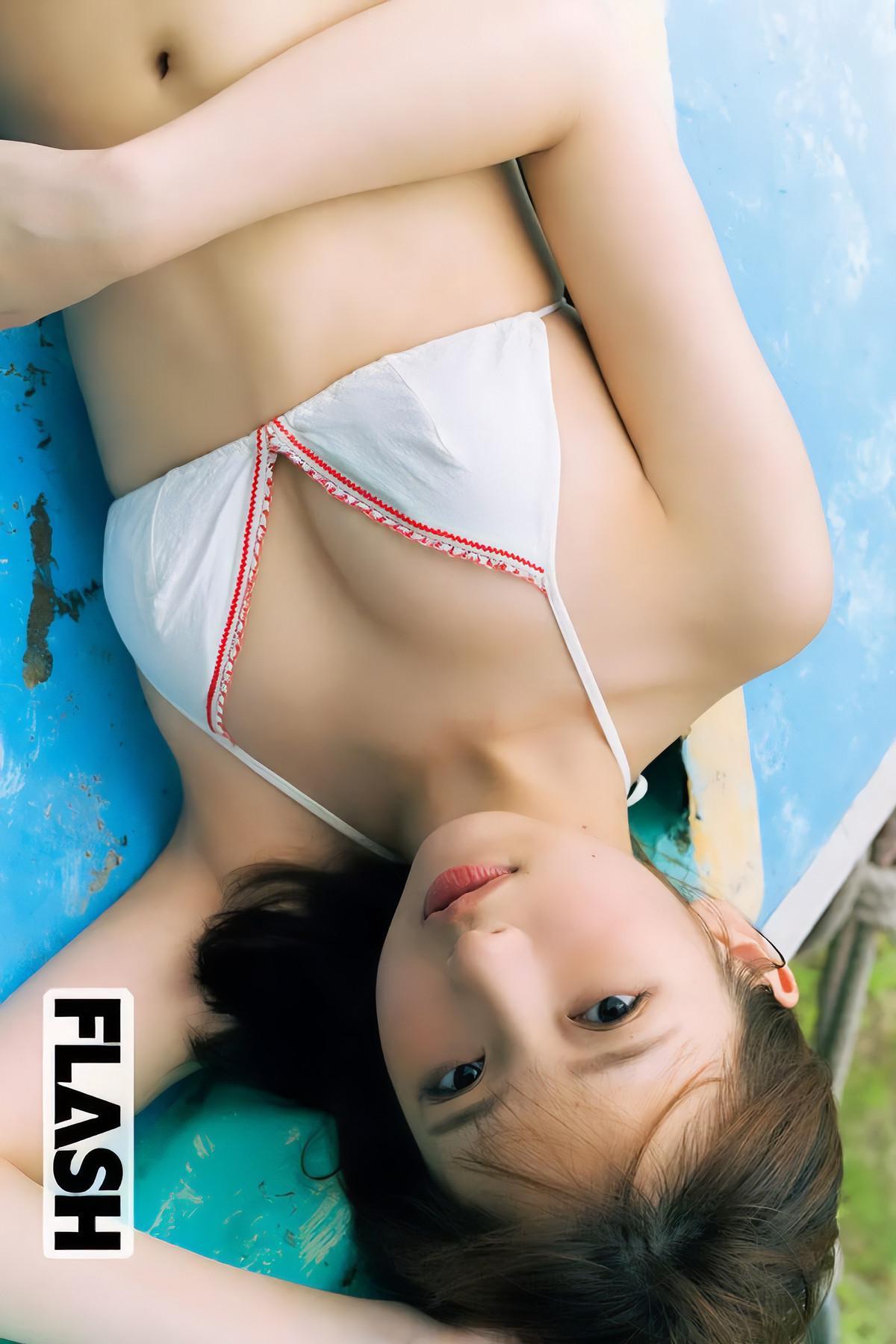 Runa Ichinose 一ノ瀬瑠菜, FLASH 2025.01.14 (フラッシュ 2025年1月14日号)(13)