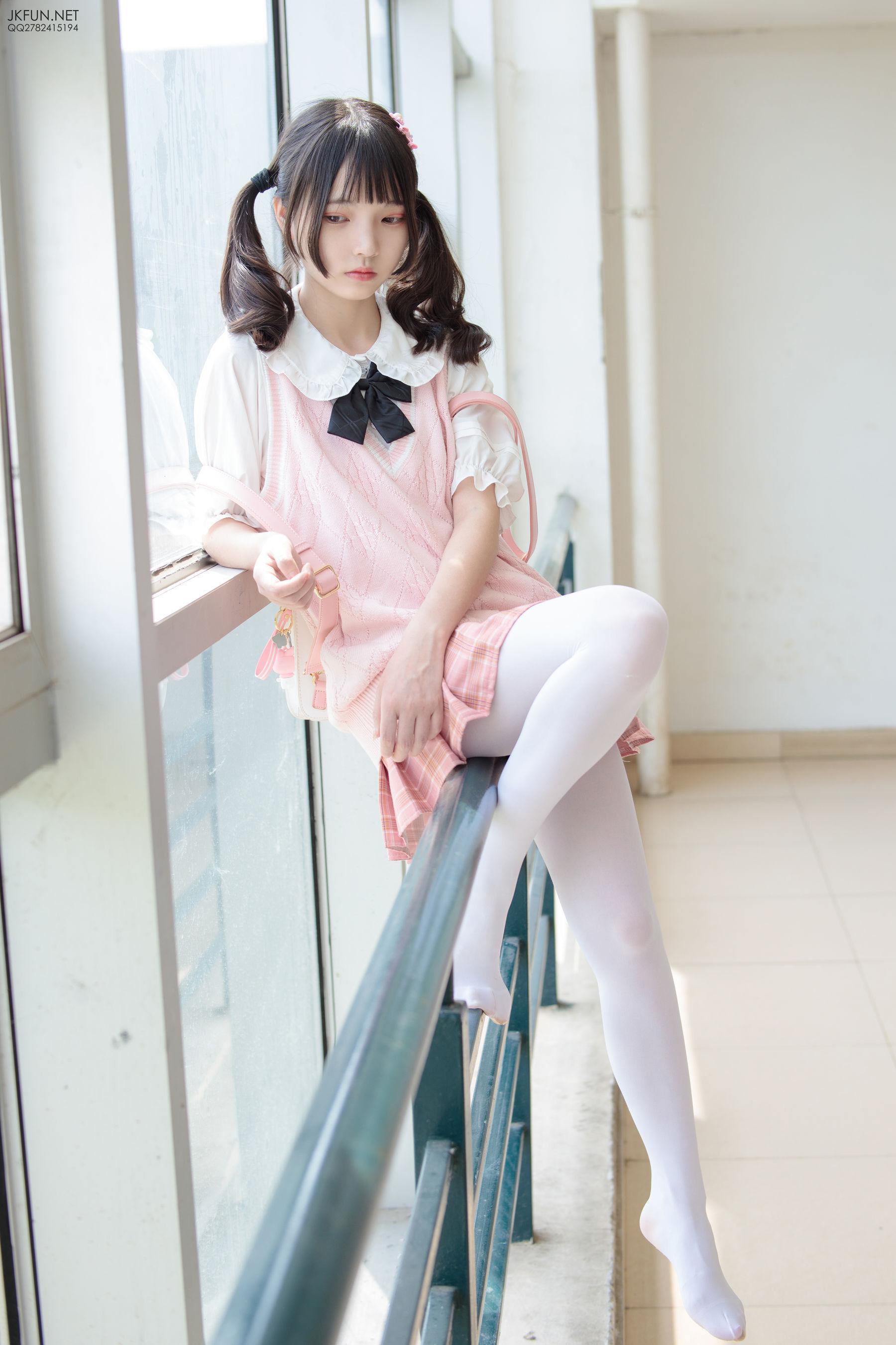 默陌《80D白丝》 [森萝财团] JKFUN-007 写真集(79)