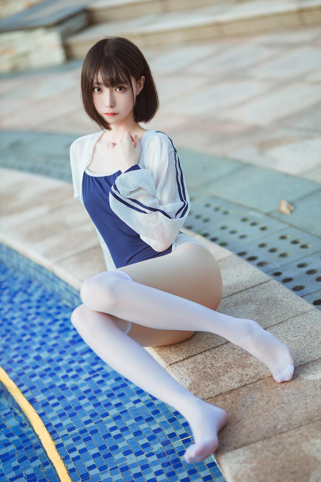 Cosplay 许岚LAN 泳池竟泳(38)