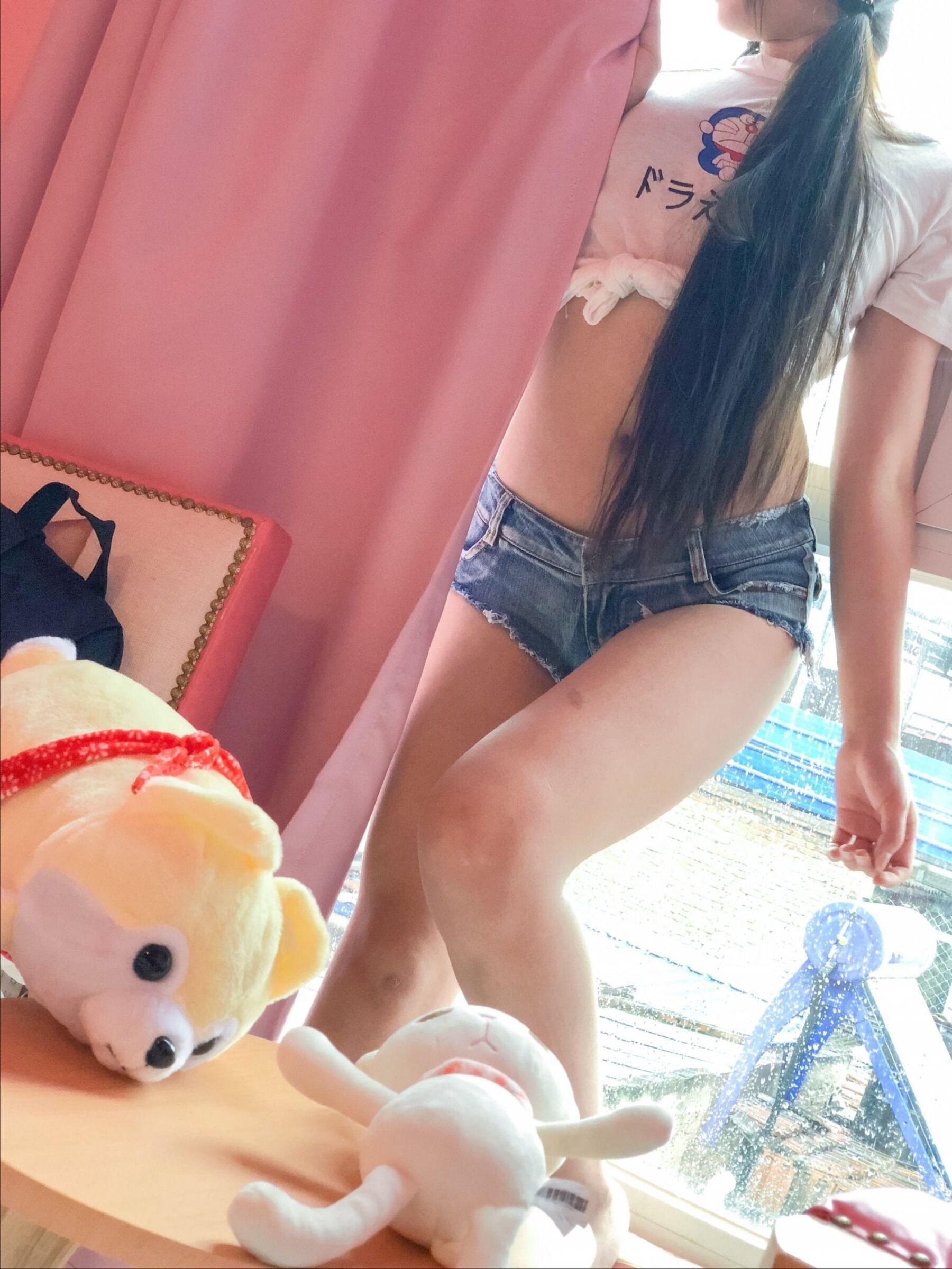 国模人体 是你的猫仙啊《窗前粉红少女》(22)