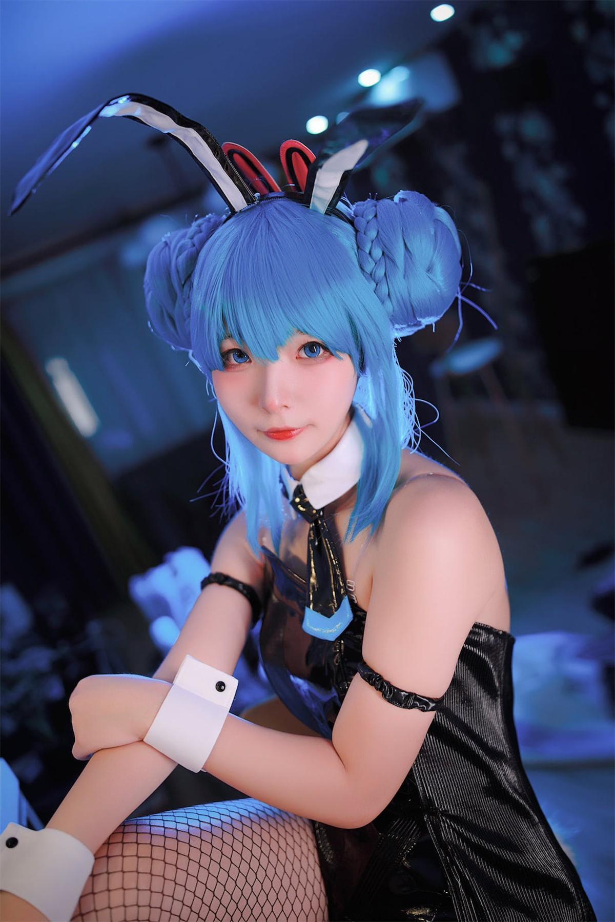 Cosplay Yuuhui玉汇 初音黑兔(28)