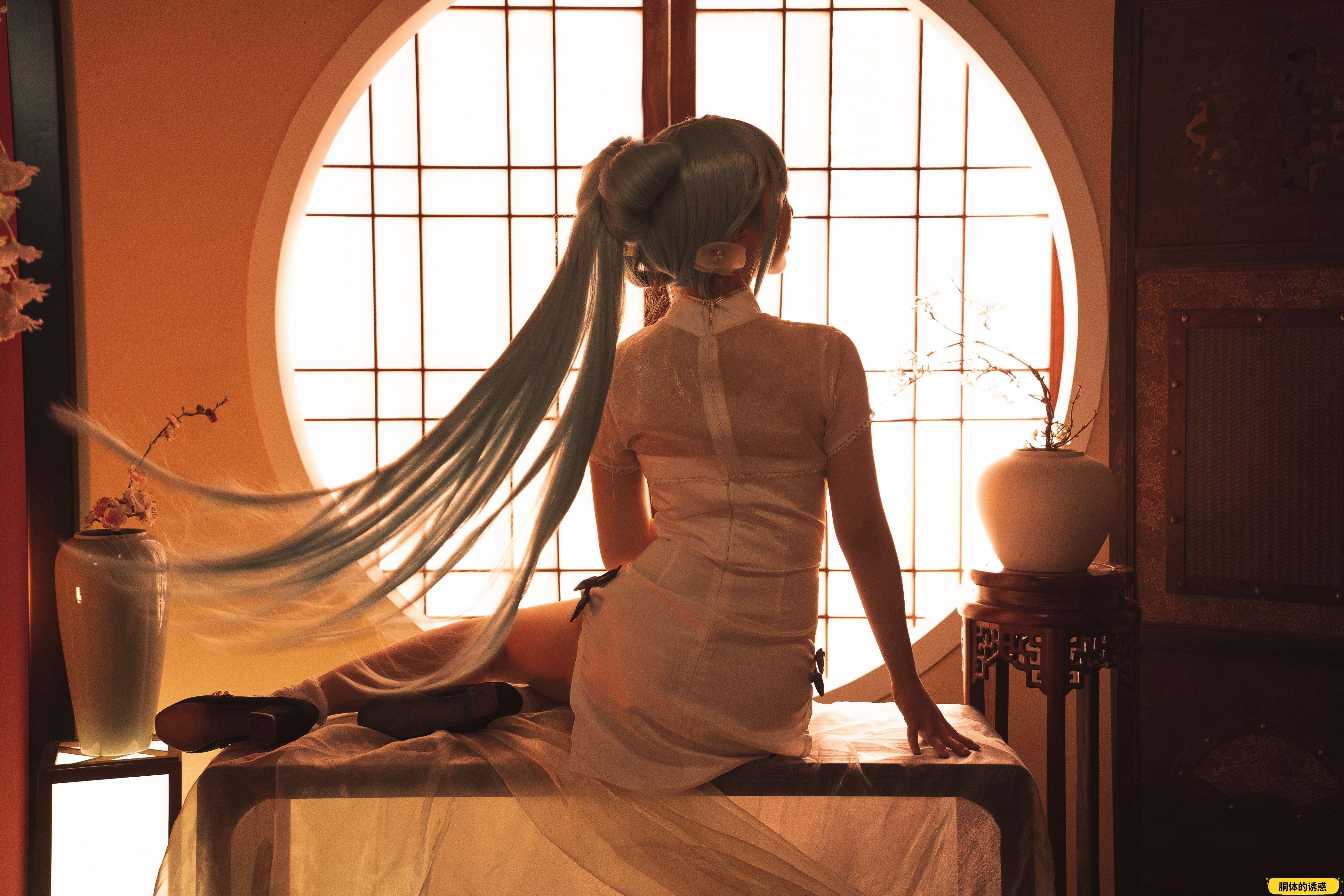 面饼仙儿 初音旗袍[28P-514MB]