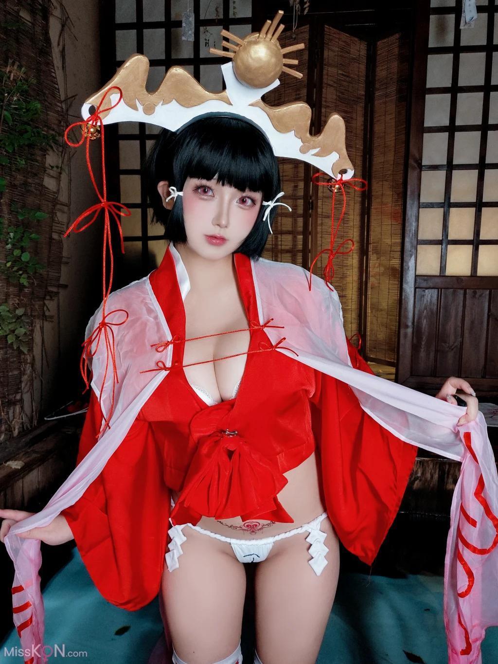 Coser@日奈娇: 辉夜巫女 (130 photos )(86)