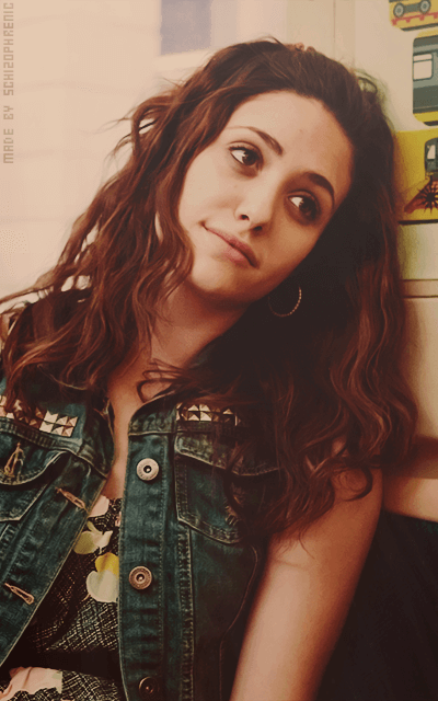 Emmy Rossum J3HWxoIF_o