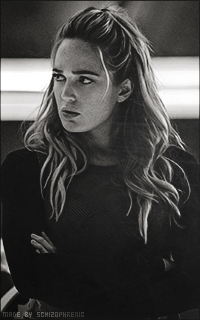 Caity Lotz 1napWGV7_o