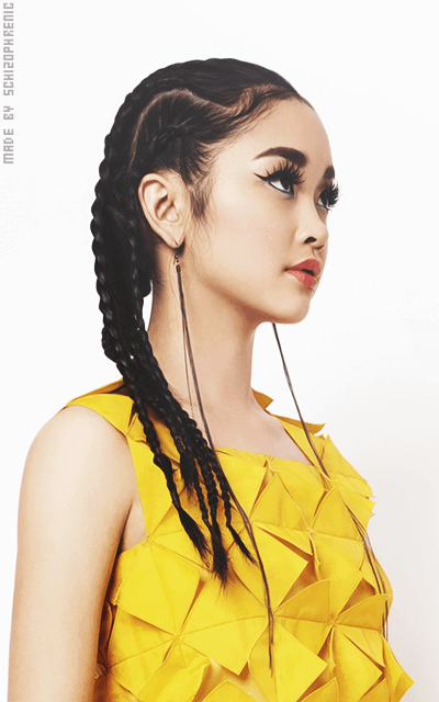 Lana Condor CRTNjyrp_o