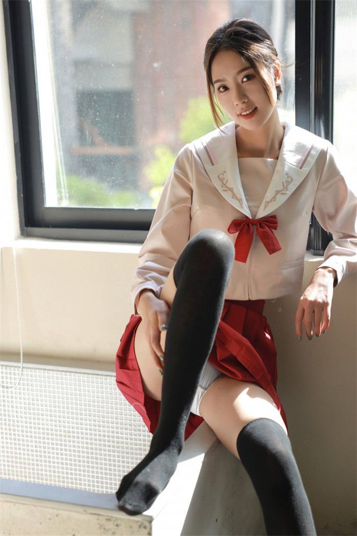 清纯妹子方子萱经典JK制服系列写真(48)