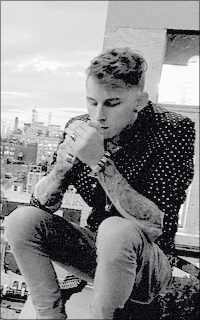 Colson Baker (Machine Gun Kelly) IymrcQk4_o