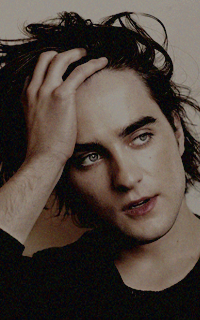 Landon Liboiron 2uuV5yTj_o