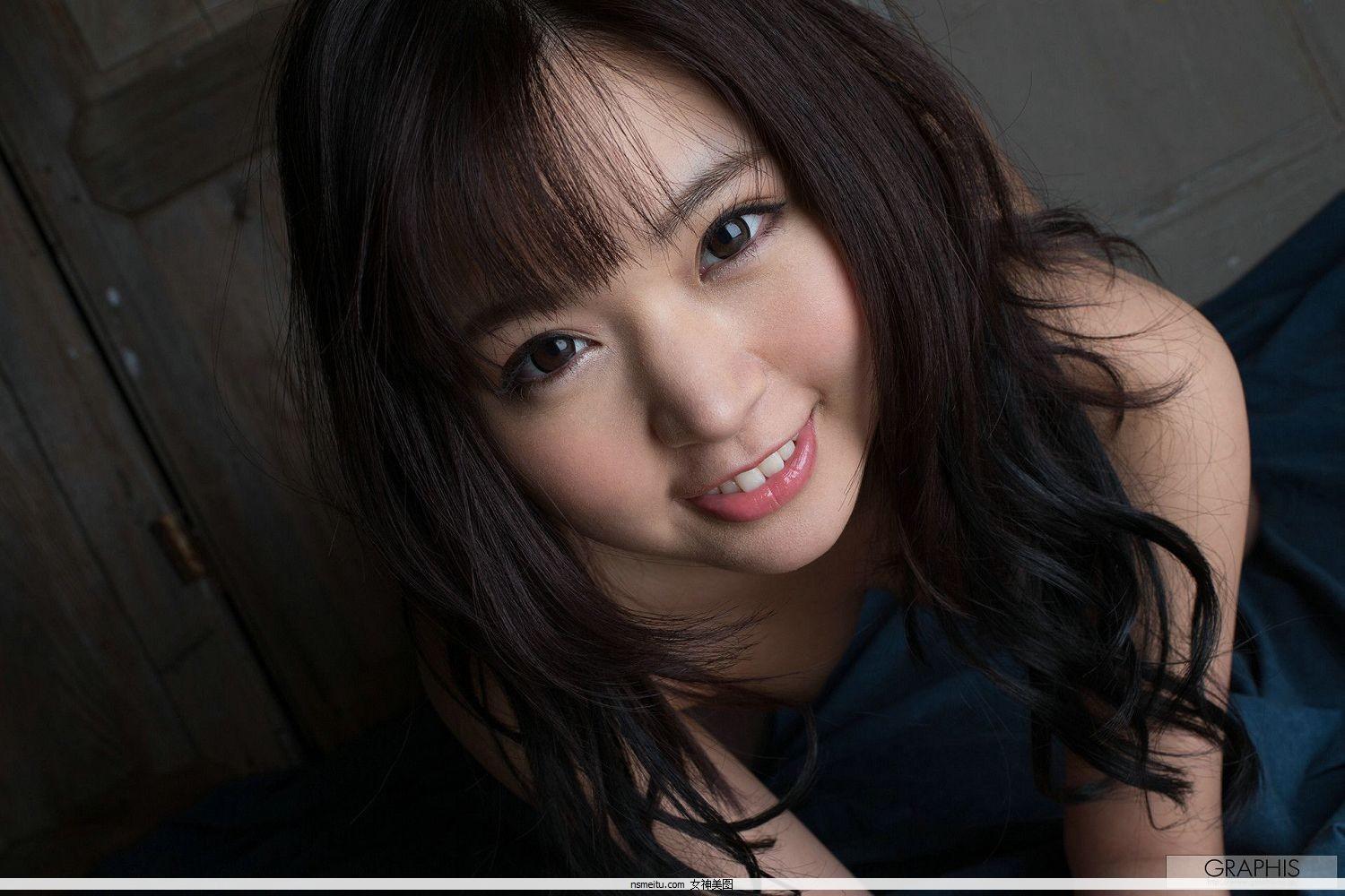 [Graphis] Gals Nana Ayano 綾乃美 – Everywhere(29)