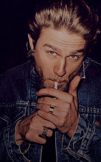 Charlie Hunnam IAFGHWoM_o