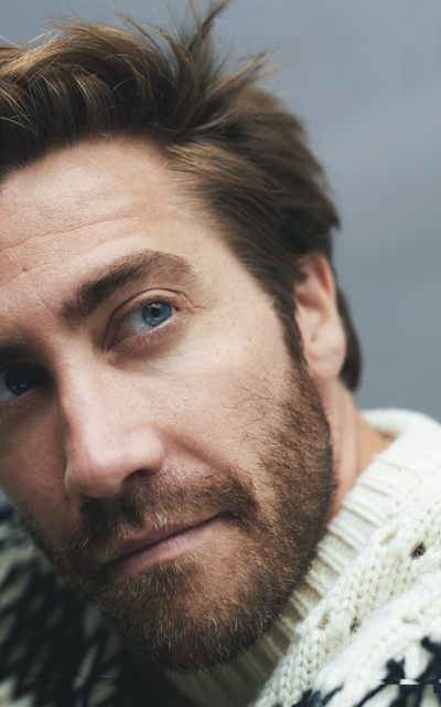 Jake Gyllenhaal QGTLKt3m_o