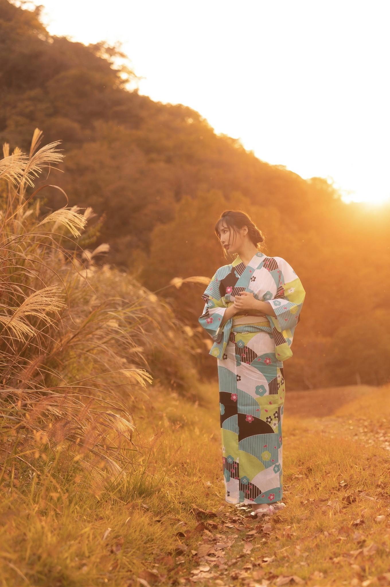 Miyu Inamori 稲森美優, ヌード写真集 「優しさに包まれて」 Set.01(1)
